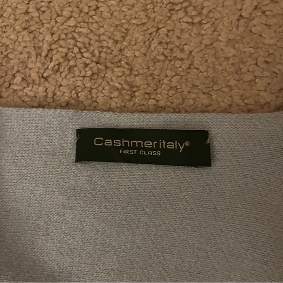 Cashmeritaly First Class Shall Poncho with Scarf - Picture 4 of 6